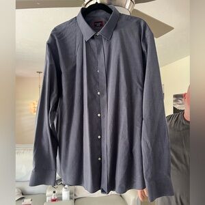 UNTUCKit shirt